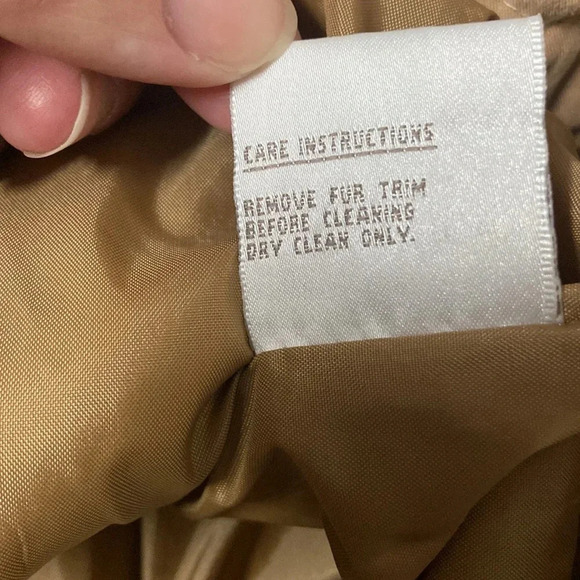 Imperfect winter coat made in Russia removable raccoon fur large tan heavy coat - Picture 12 of 16